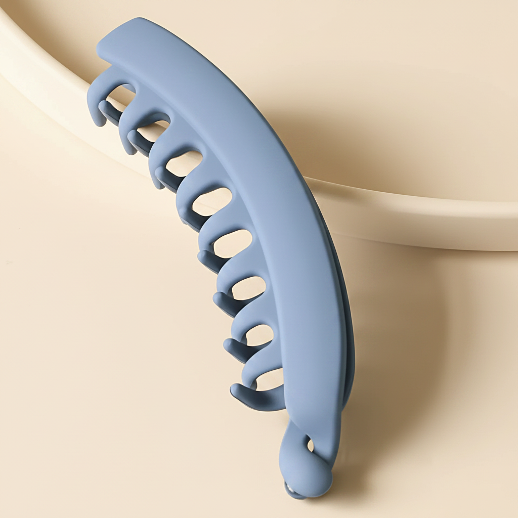Blauwe clip beige